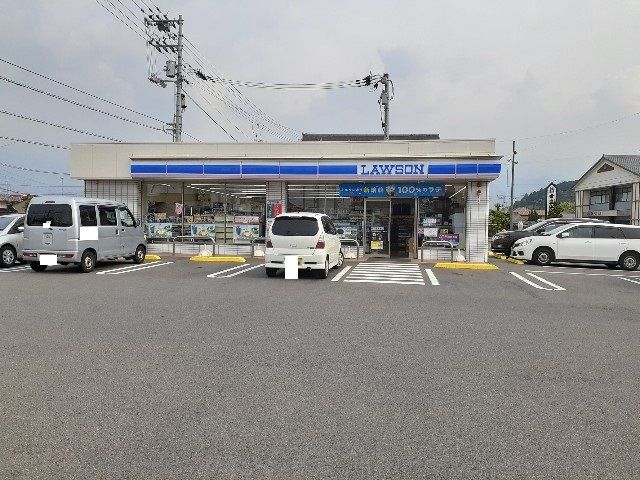 コンビニ　ローソン新居浜西の土居店様（コンビニ）まで450m