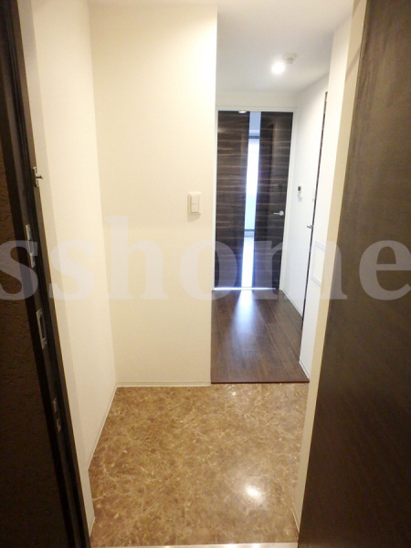 玄関　ゆとりあります☆