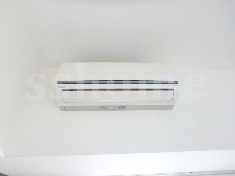 その他　うれしいエアコン付き☆