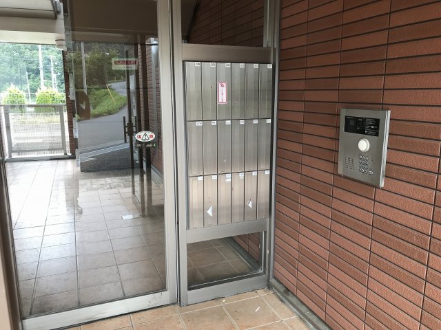 エントランス　オートロック