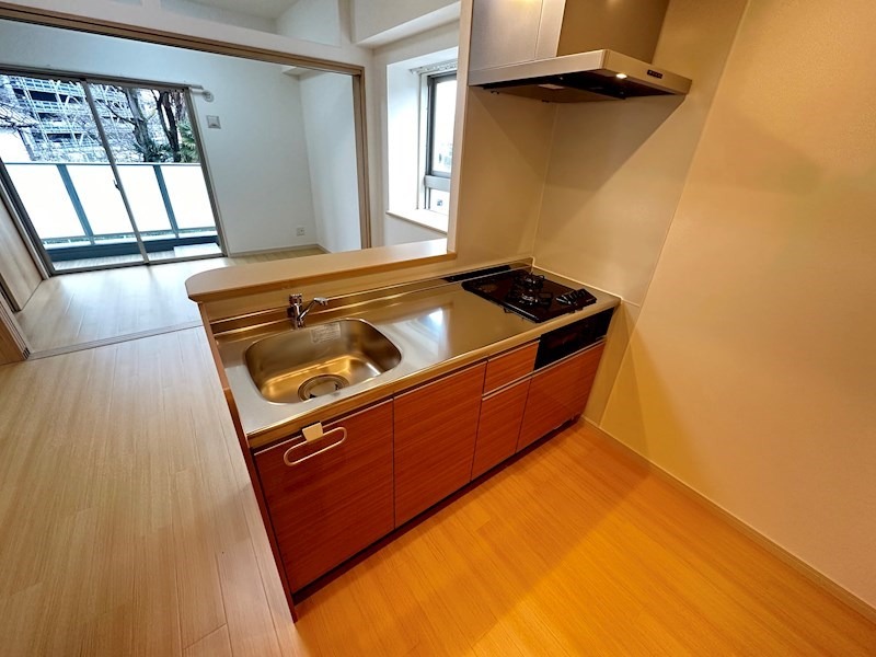 キッチン　同物件別部屋イメージ