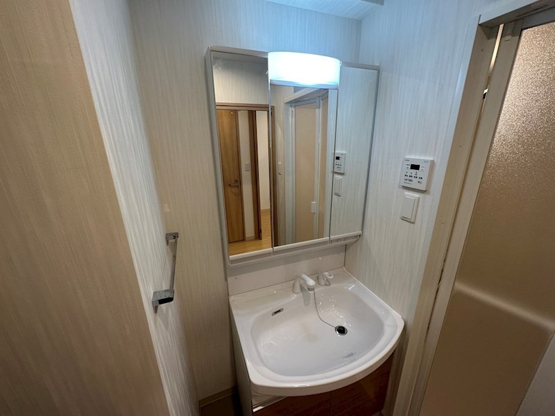 洗面設備　同物件別部屋イメージ