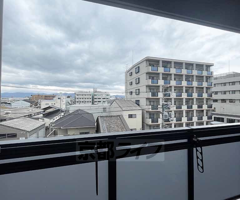 眺望　・４０２号室からの眺望です