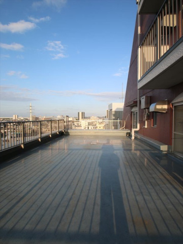 バルコニー　南向きのワイドバルコニー！