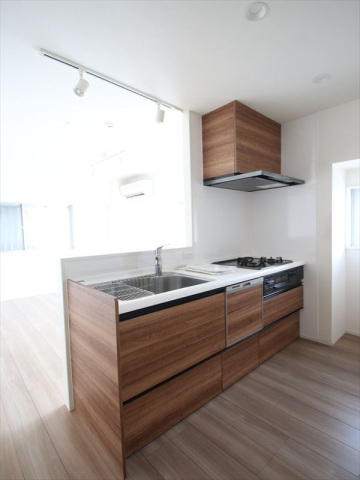 キッチン　3口コンロ付システムキッチン♪