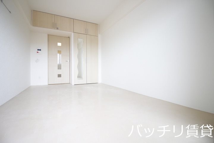 居室・リビング　画像は別号室イメージの為、現況を優先いたします。