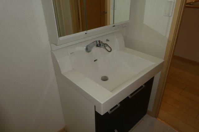 洗面設備　シャンプードレッサー