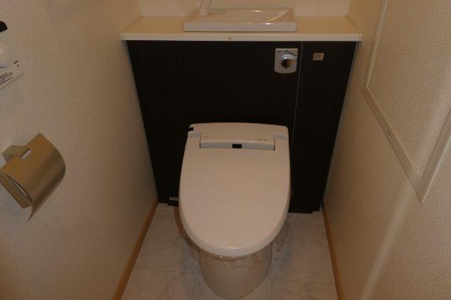 トイレ　ウォシュレット