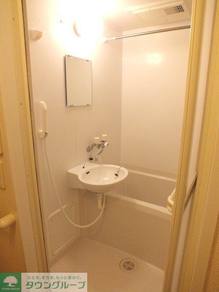 バス・シャワールーム　バス・トイレ別