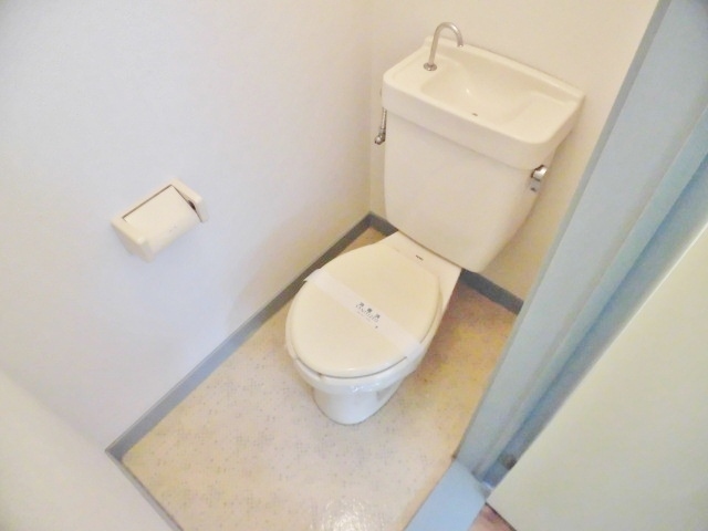 トイレ　別部屋参考