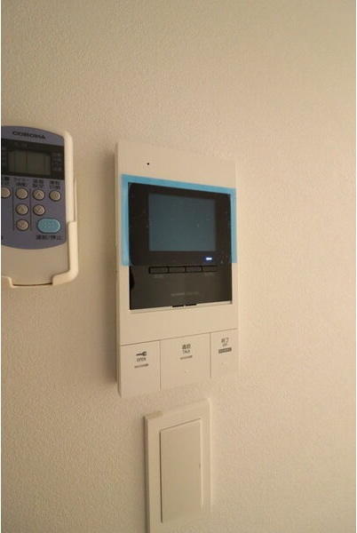 セキュリティ　防犯面に配慮したＴＶモニターホン付きです！