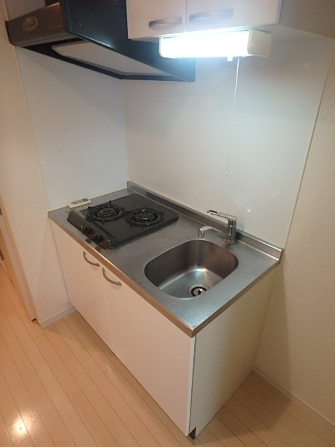 キッチン　自炊派の方にもオススメの２口コンロ。
