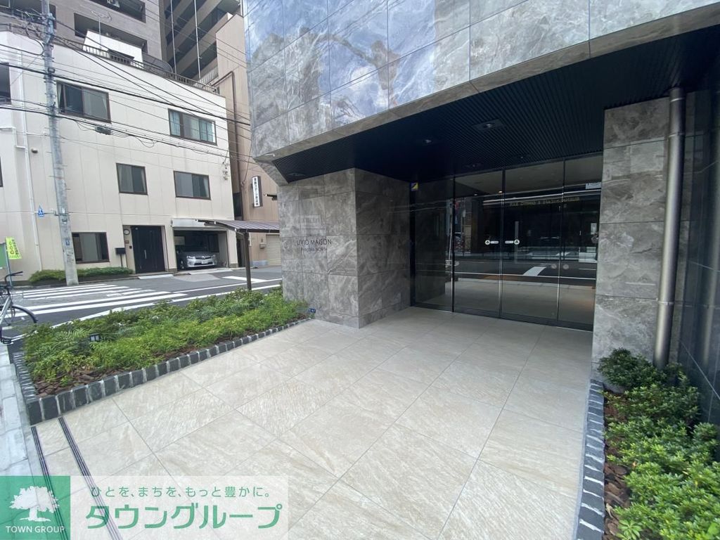 エントランス　エントランス