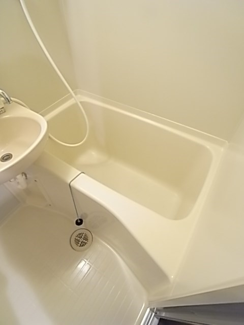 バス・シャワールーム　日々の暮らしに欠かせないお風呂です