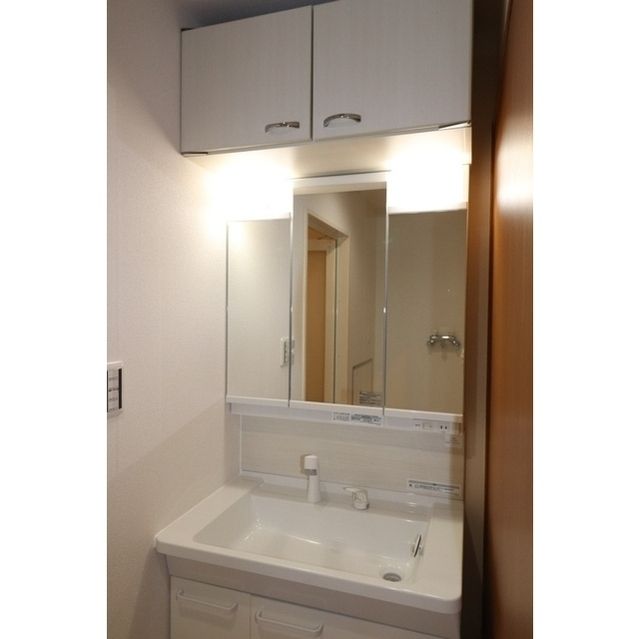 洗面設備　★独立洗面台付き★