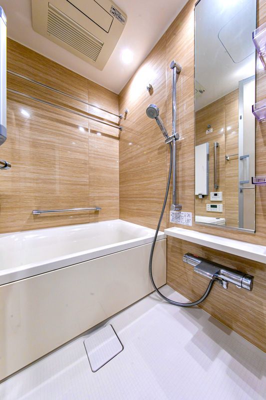 バス・シャワールーム