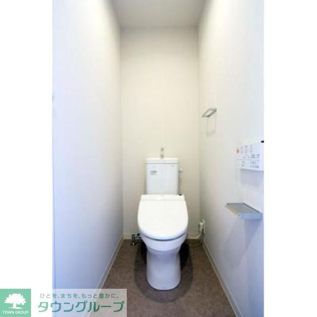 トイレ　※写真は同タイプ住戸です。