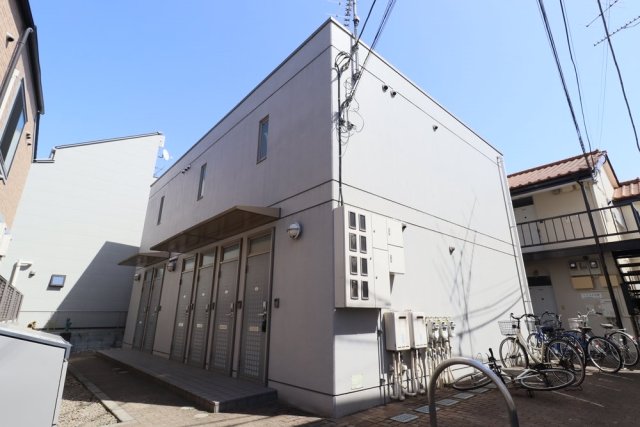 建物外観　落ち着いた雰囲気の外観です