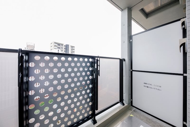 バルコニー　バルコニー