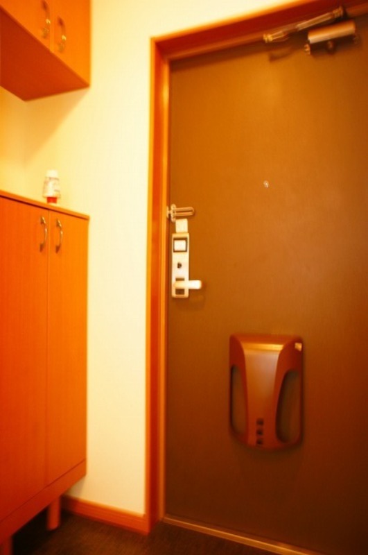 玄関　図面と現状に相違がある場合には現状を優先