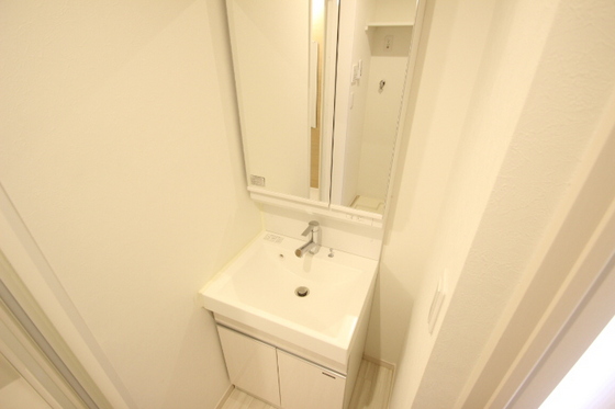 洗面設備　※別部屋の写真です
