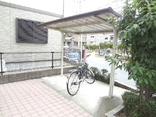 その他共有部分　屋根付き駐輪場