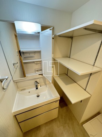 洗面設備　プレジオ松屋町　独立洗面化粧台