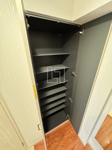 収納　プレジオ松屋町　シューズボックス