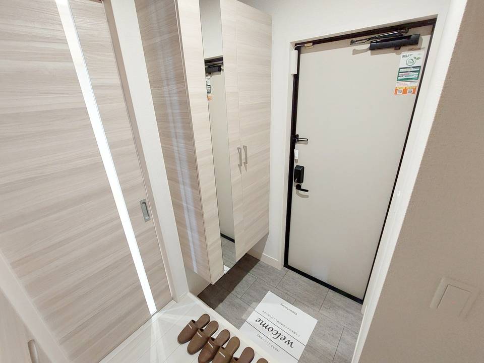 玄関　玄関