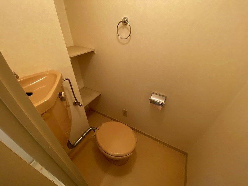 トイレ　参考写真