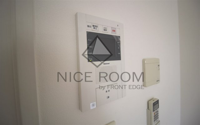 セキュリティ　セレッソコート新大阪　モニター付きインターホン