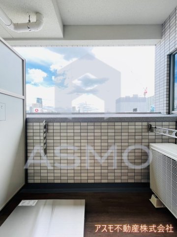 バルコニー　同マンション別部屋　参考写真