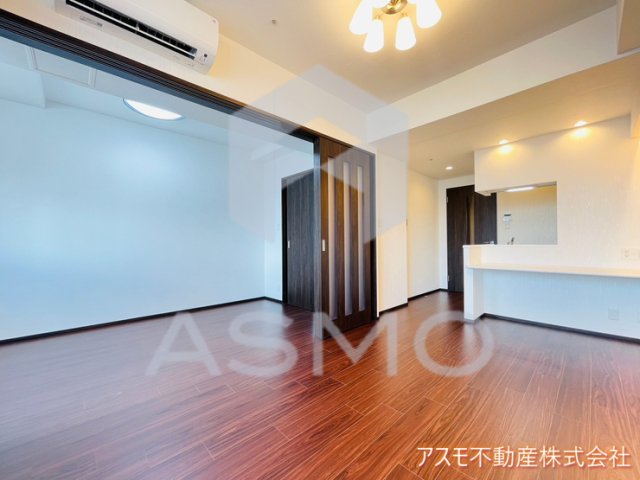 居室・リビング　同マンション別部屋　参考写真