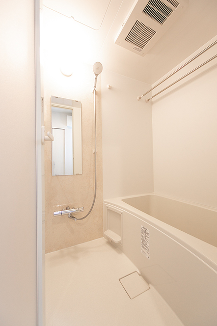 バス・シャワールーム　※写真は同タイプ住戸です。