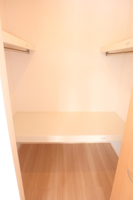 収納　ウォークインクローゼット