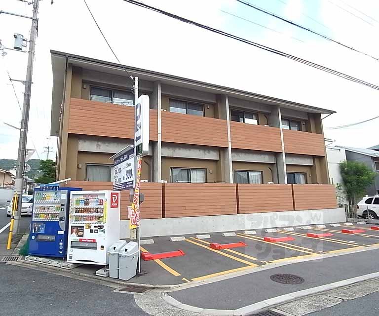建物外観　ご連絡先は０７５－４１４－７８００です。