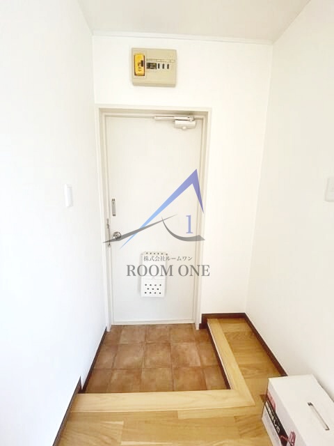 玄関　玄関です。