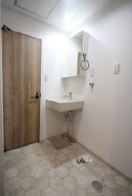 洗面設備　※他部屋参照・現況優先