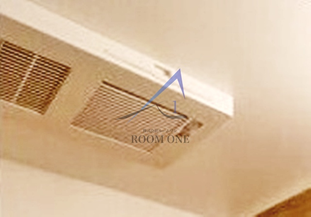 その他設備　浴室乾燥機です。