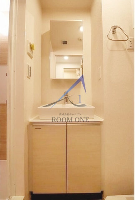 洗面設備　洗面台です。