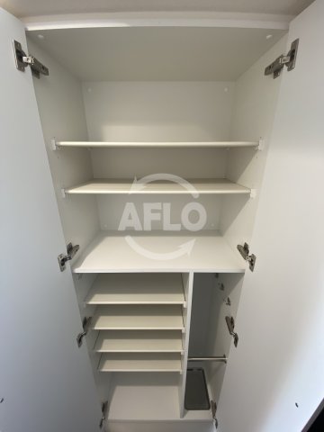 収納　グランカリテ北梅田　シューズボックス