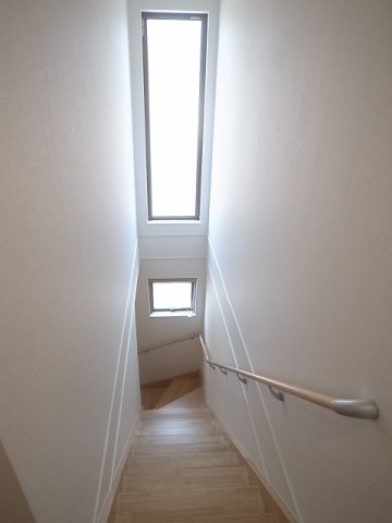 その他部屋・スペース　明るい色調の室内です