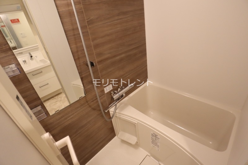 バス・シャワールーム　室内参考写真（２Ｆ－Ｂ’タイプ）