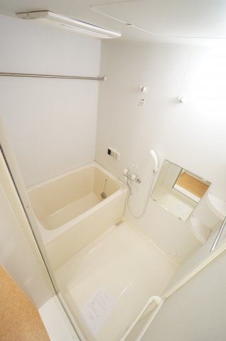 バス・シャワールーム　※同タイプの写真になります。