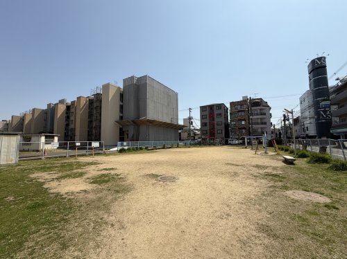 公園　鶴ケ丘児童遊園（公園）まで257m