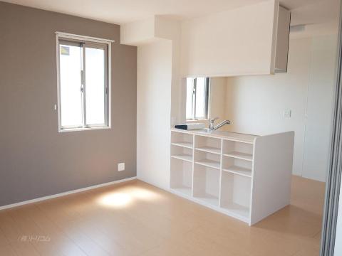 居室・リビング　対面キッチン仕様のLDK