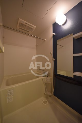 バス・シャワールーム　エスライズ天満橋　お風呂