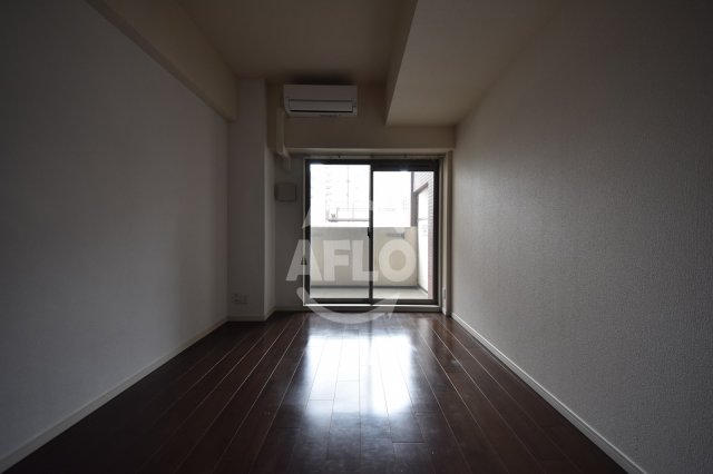 居室・リビング　エスライズ天満橋　リビング