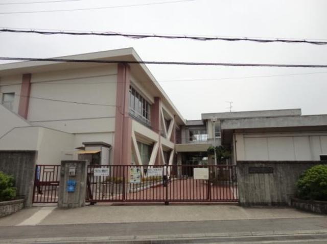 小学校　貝塚市立永寿小学校（小学校）まで483m