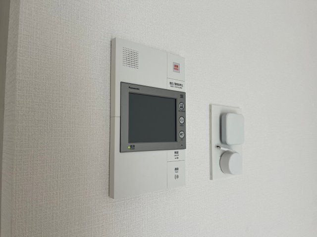 セキュリティ　エスリード上前津LIVIA